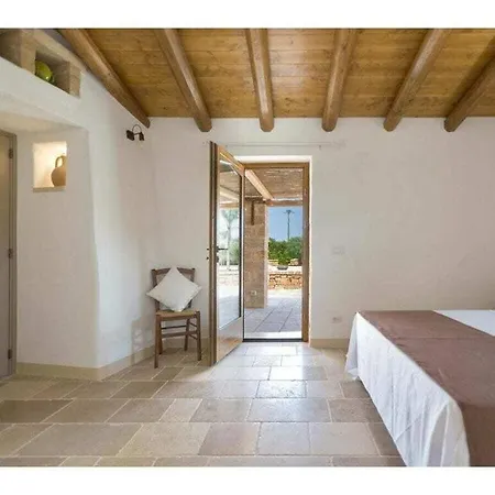 Vila Beautiful Vanda Specchia